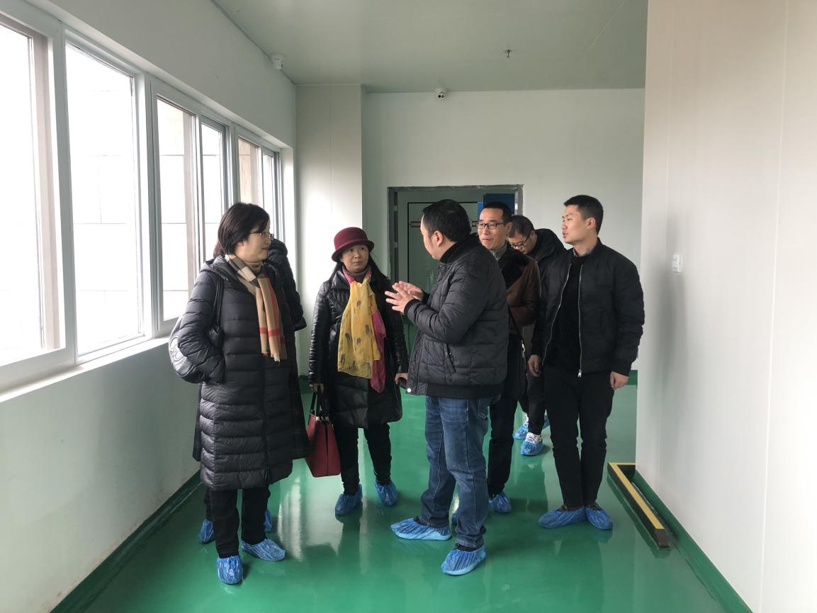 西南醫(yī)投集團赴重慶國舒制藥考察學習