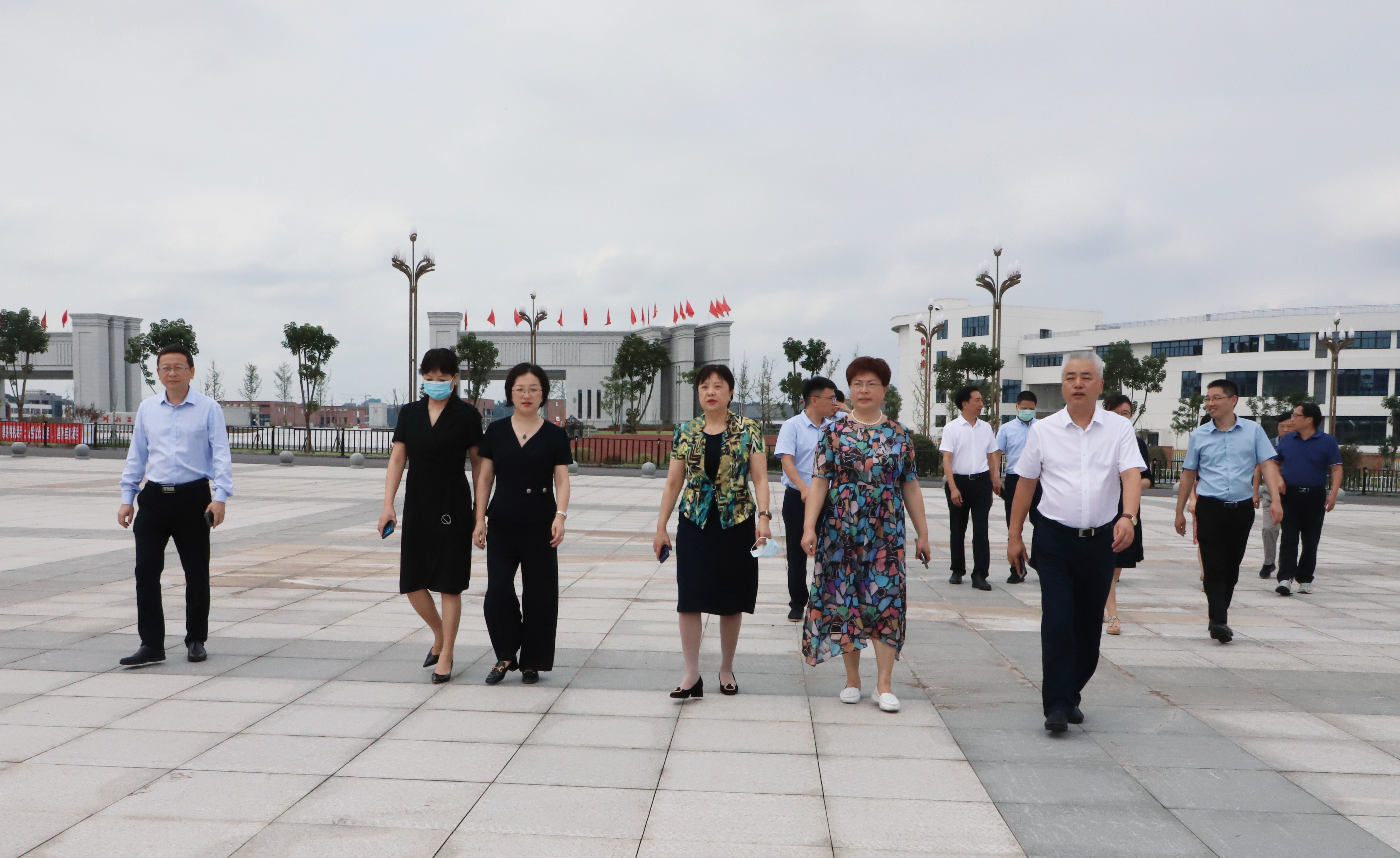 瀘州市政府副市長馬宗慧指導瀘州醫(yī)療器械職業(yè)學院開學工作   